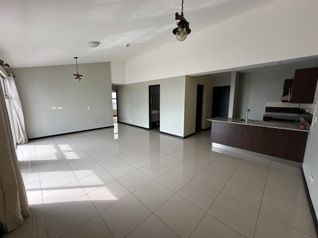 Apartamento en Torres de Granadilla in Granadilla, Curridabat, San José — 500 000 ₡ - Photo 2 of 18