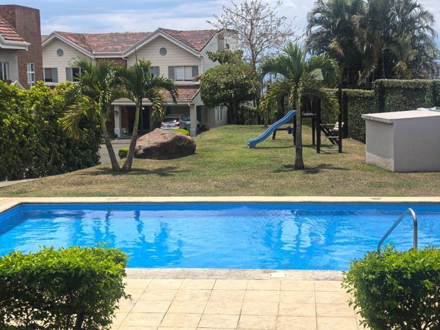 VENTA DE CASA, ESCAZÚ, SAN ANTONIO, CONDOMINIO SAN TELMO in San Rafael, Escazú, San José — $267,721