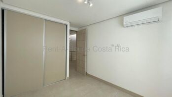 Alquiler de Casa en San Rafael de Escazú. RAH 26-2145 in San Rafael, Escazú, San José — $2,300 - Photo 5 of 20