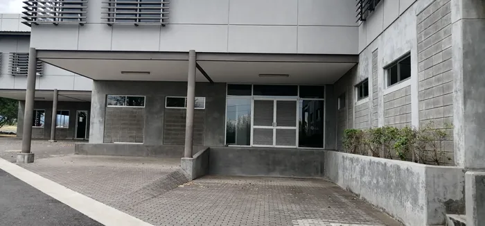 FOR SALE OR RENT WAREHOUSE, SAN JOSE, SANTA ANA in Santa Ana, San José — $9,848