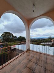 Casa de estilo mediterráneo con con una generosidad de espacio poco común. San Rafael de Heredia. en Concepción, San Rafael, Heredia — $400,000 - Foto 4 de 48