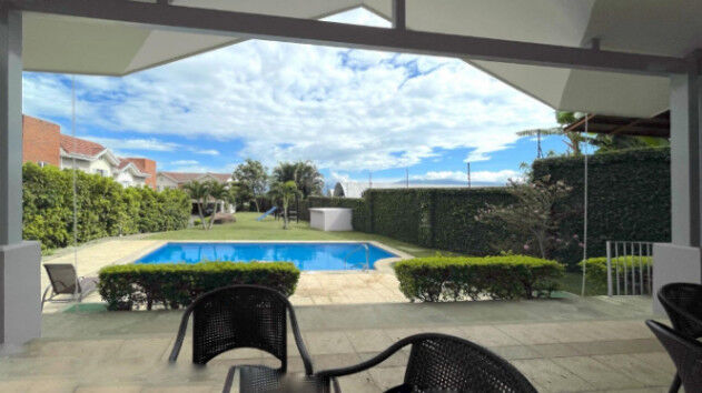 VENTA DE CASA EN CONDOMINIO EN SAN ANTONIO DE ESCAZU in San Antonio, Escazú, San José — $230,000 - Photo 2 of 11