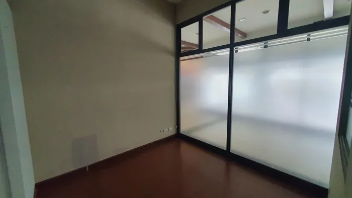 ALQUILER DE LOCAL, SAN JOSÉ, PLAZA ROHRMOSER in Pavas, San José — $1,700 - Photo 2 of 6
