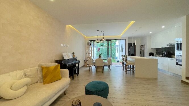 CASA EN VENTA SAN ANTONIO DE ESCAZU in San Antonio, Escazú, San José — $350,000