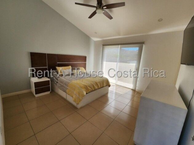 Venta de Casa en Brasil de Santa Ana. RAH 26-1429 in Brasil, Santa Ana, San José — $225,000