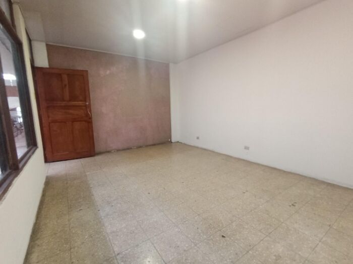 Alquiler de Local Comercial en Desamparados, San José. RAH 26-766 in Desamparados, San José — $300