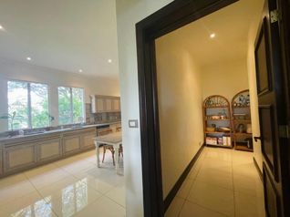 Spacious & Private Home in Ciudad Colón | Rent or Sale en Colón, Mora, San José — $3,500 - Foto 4 de 10