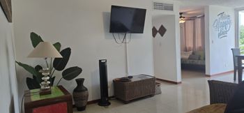 Apartamento en venta, Jaco, Puntarenas. Amueblado - 5PVV10407198 en Jacó, Garabito, Puntarenas — $180,000 - Foto 2 de 22