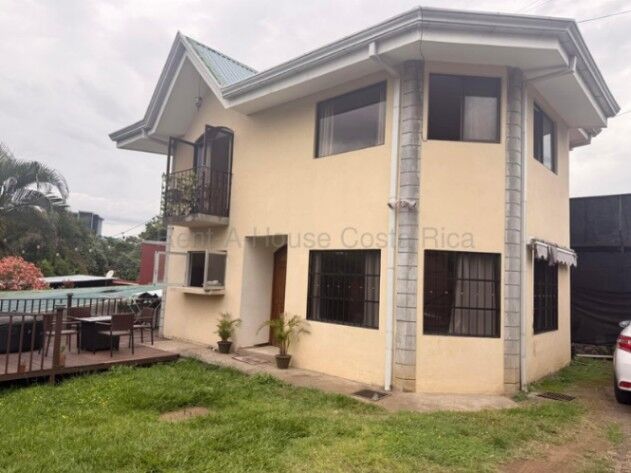 Alquiler de Casa Amueblada en Escazú-San Rafael. RAH 27-114 en San Rafael, Escazú, San José — $1,750
