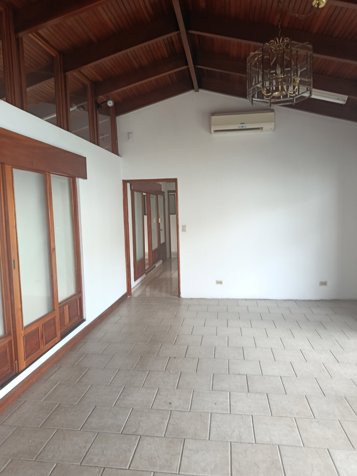 Se Alquila Casa de Uso de Suelo Mixto // Rohrmoser en Pavas, San José — ₡ 4 500 - Foto 3 de 26