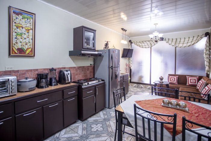 Spacious House in Residential - Grecia in Grecia, Alajuela — ₡ 105 000 000 - Photo 3 of 26