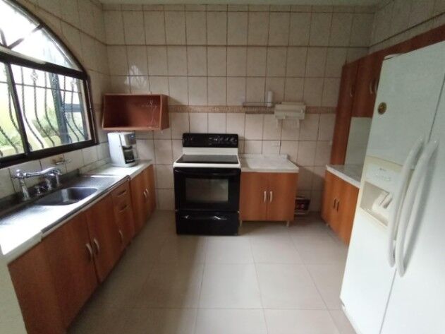 CASA EN VENTA, SAN PABLO DE HEREDIA,$199.000 COD#26-1022 en San Pablo, Heredia — $199,000