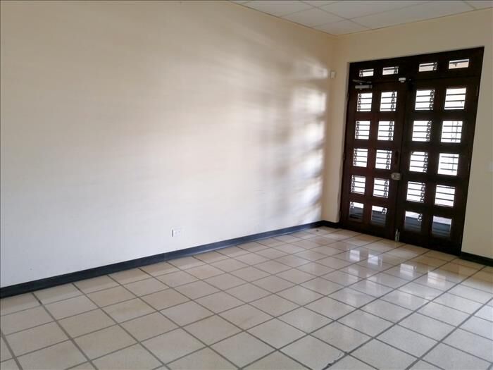 ALQUILER DE LOCAL, SAN JOSE, ESCAZU in Escazú, San José — $3,842
