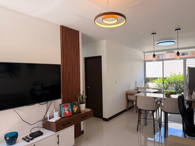 Venta de casa en Condominio San Rafael, Desamparados en Desamparados, San José — ₡ 75 000 000 - Foto 2 de 15
