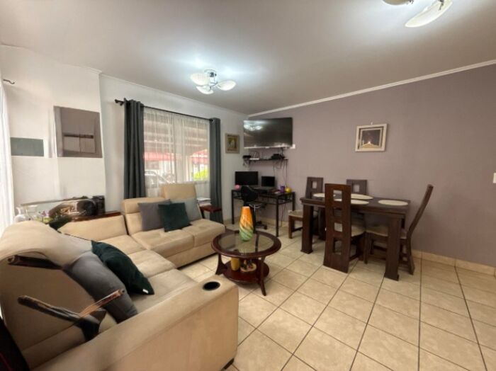 Oportunidad en Heredia – Casa en Condominio de Alta Plusvalía in San Josecito, San Rafael, Heredia — ₡ 92 000 000