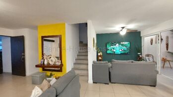 Venta de hermosa casa de 4 habitaciones ubicada en Ciudad Colon 26-2213 in Colón, Mora, San José — $253,000 - Photo 5 of 15