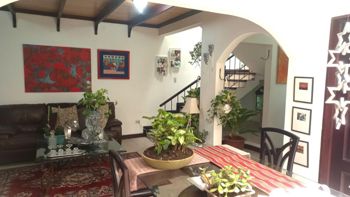 Venta de Propiedad con 2 Apartamentos en San Rafael de Escazú #26-1207 GS en San Rafael, Escazú, San José — $400,000 - Foto 2 de 9