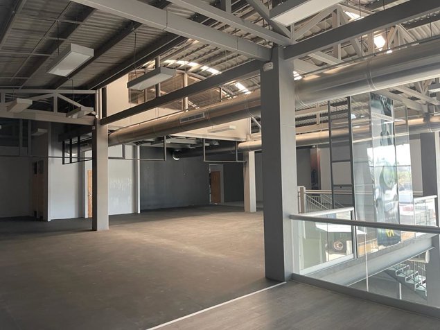 VENTA O ALQUILER DE LOCAL COMERCIAL, SAN JOSE, ESCAZU, SAN RAFAEL en San Rafael, Escazú, San José — $10,500 - Foto 3 de 8