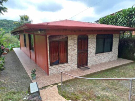 ¡Ubicación estratégica, doble frente calle y potencial comercial!! in San Vito, Coto Brus, Puntarenas — ₡ 35 000 000