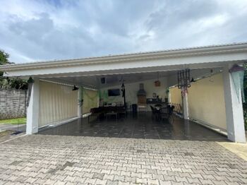 CityMax Vende Casa en San Antonio de Belén, Heredia  in San Antonio, Belén, Heredia — $215,515 - Photo 4 of 8