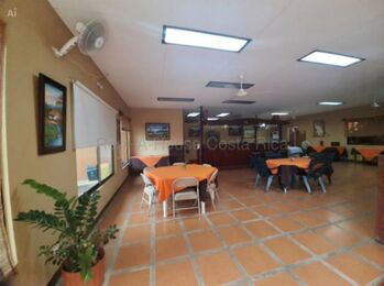 Venta de Hotel AMUEBLADO en Belén de Heredia.  en San Antonio, Belén, Heredia — $1,750,000 - Foto 5 de 18