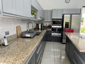 Se vende casa con uso de suelo mixto en San Pedro Barva 26-1533 in San Pedro, Barva, Heredia — $890,000 - Photo 5 of 22