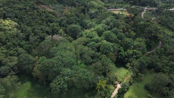 VENTA DE LOTE RESIDENCIAL Y TURISTICO EN SAN FRANCISCO DE RIVAS, PEREZ ZELEDON en Rivas, Pérez Zeledón, San José — $160,000 - Foto 3 de 10