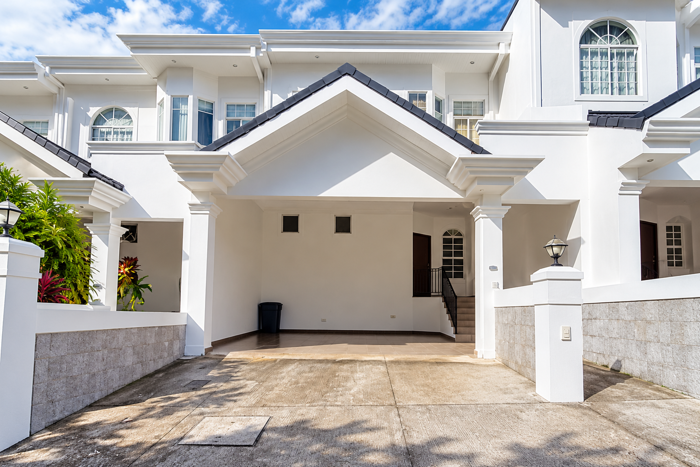 Venta de Casa en Condominio Tramonto, Curridabat, San José in Sánchez, Curridabat, San José — ₡ 172 164 274