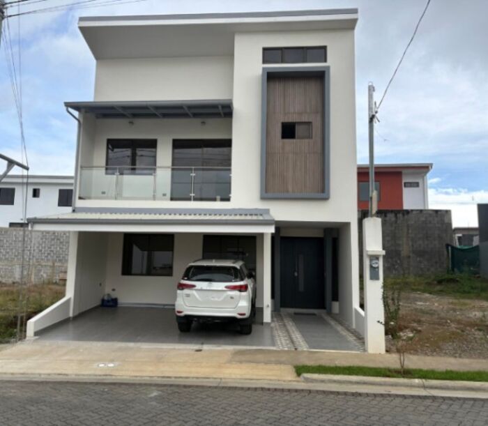Venta de Casa en La Unión, Cartago. en Concepción, La Unión, Cartago — ₡ 161 400 000