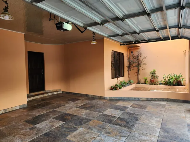 La casa soñada para tu familia in San Rafael, La Unión, Cartago — ₡ 95 000 000 - Photo 2 of 9