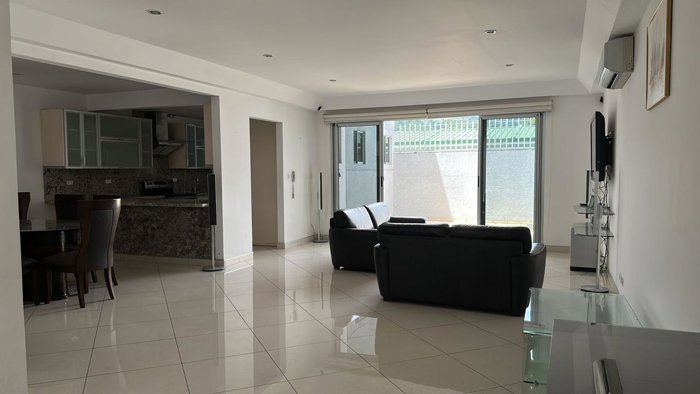 Casa  en alquiler o Venta en San Rafael de Escaú in San Rafael, Escazú, San José — $400,000