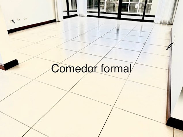 Apartamento Espacioso en Condominio en Escazu in Escazú, San José — $480,000