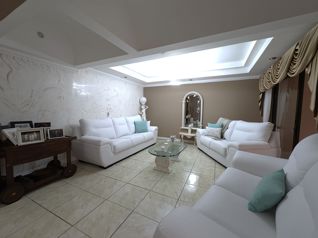 Venta de Casa Residencial en San Antonio de Coronado.