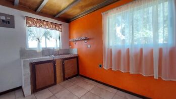 Venta de Lote con 3 Viviendas en Aserrî, San José. RAH 25-1658 in Tarbaca, Aserrí, San José — $259,000 - Photo 4 of 10