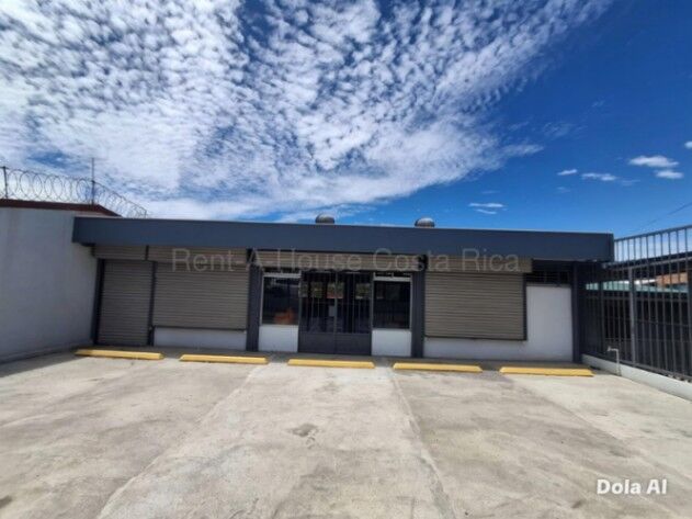 Venta de Local Comercial en Desamparados-San Rafael Arriba. RAH 26-2114 in San Rafael Arriba, Desamparados, San José — ₡ 250 000 000