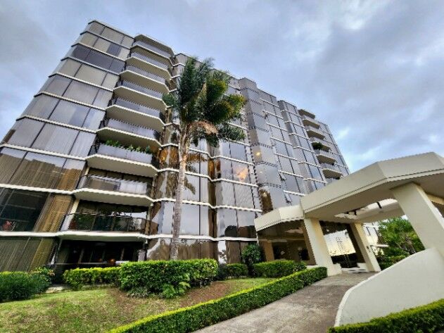 Penthouse de Lujo en Altos de Marbella – Escazú en Escazú, San José — $500,000