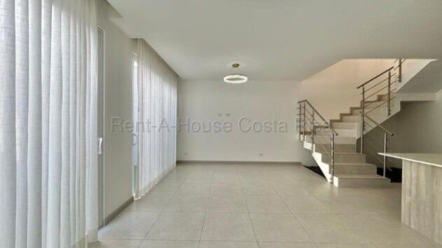 Condominio Násara - Santa Ana Ubicación privilegiada El Condominio Násara se encuentra en Santa Ana in Piedades, Santa Ana, San José — $2,200
