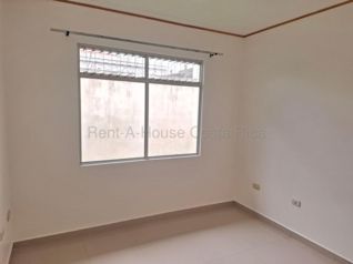 FURNISHED House for Sale in Moravia-La Trinidad. RAH 27-882 in La Trinidad, Moravia, San José — $230,000 - Photo 5 of 12