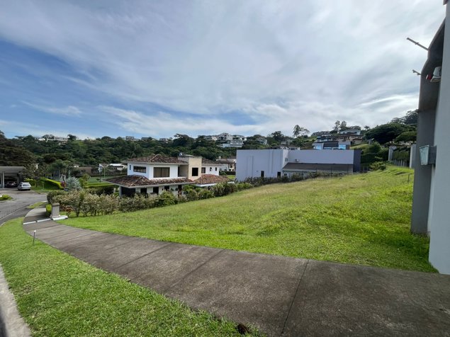 Terreno en Residencial de Lujo Colinas de Montealegre in Tres Ríos, La Unión, Cartago — $256,500 - Photo 2 of 13