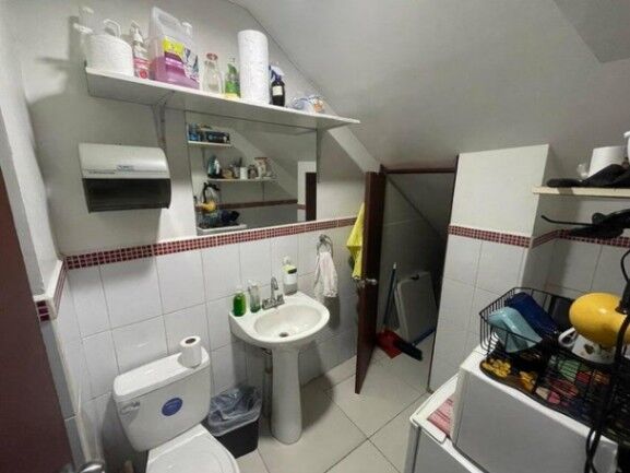 Se vende espacioso local en San Rafael de Escazú 26-185 in San Rafael, Escazú, San José — $230,000