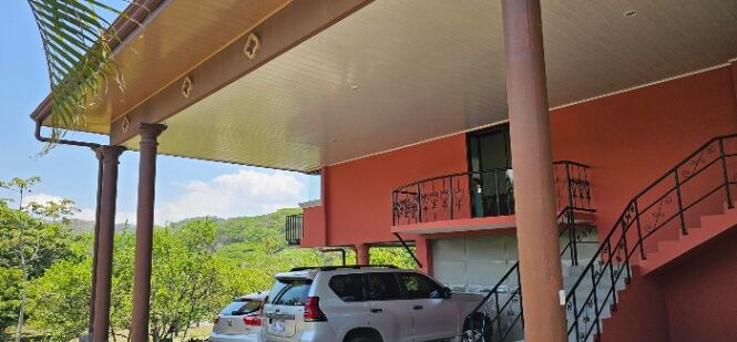 CASA EN VENTA, GUÁCIMA ALAJUELA, US$275.000 Cod#25-601 en Guácima, Alajuela — $275,000