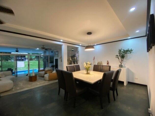 Venta de Casa en Belén, Heredia. RAH 26-528 en La Asunción, Belén, Heredia — $520,000