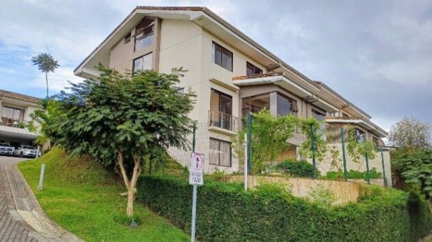 Venta de Casa en Montes de Oca, San José. RAH 26-566 in Sabanilla, Montes De Oca, San José — $375,000