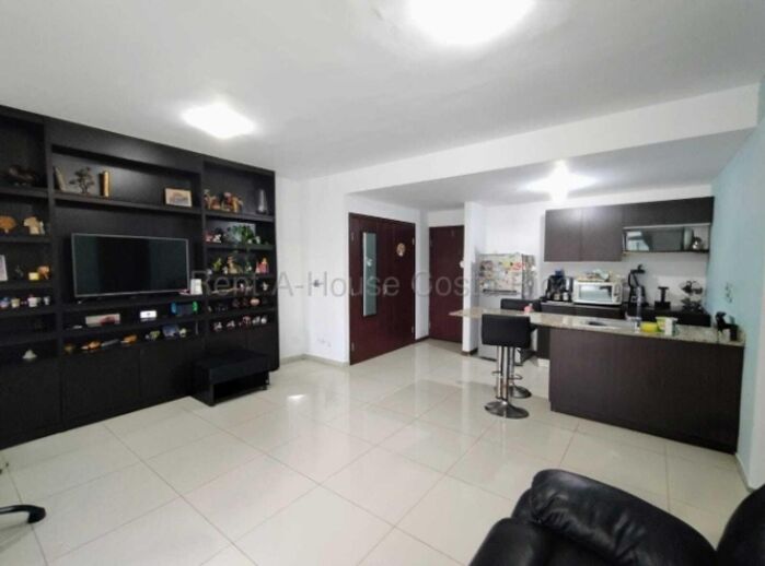 VENTA DE HERMOSO APARTAMENTO EN BAMBÚ ECO PLAZA. in San Sebastián, San José — ₡ 70 000 000