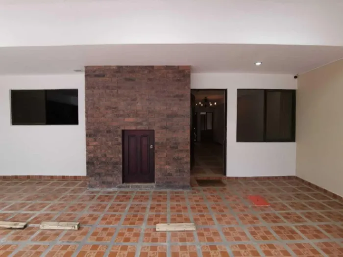 Venta de Casa en San Francisco de Heredia. RAH 25-2031 en San Francisco, Heredia — ₡ 129 000 000 - Foto 3 de 15