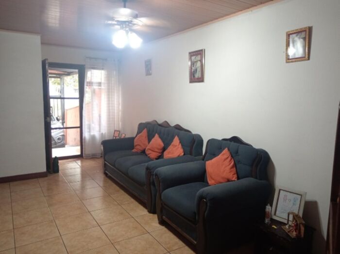 Venta de Casa en Santa Ana, San José. RAH 25-1766 in Santa Ana, San José — ₡ 73 000 000