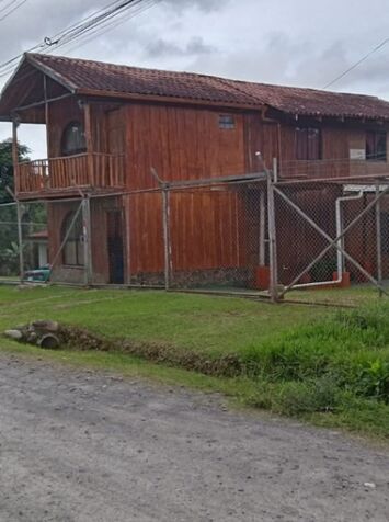 BELLÍSIMA CASA TIPO CABAÑA EN SABALITO, COTO BRUS.  in Sabalito, Coto Brus, Puntarenas — ₡ 40 000 000