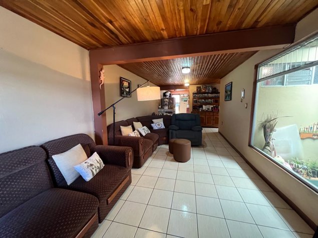 Venta de casa en Cartago cerca del Polideportivo in Oriental, Cartago — ₡ 79 000 000 - Photo 3 of 20