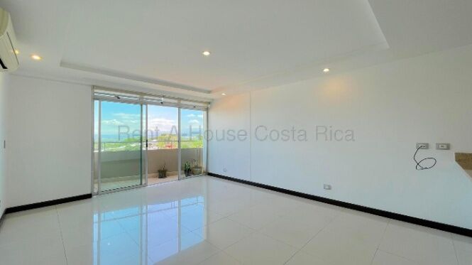Se alquila apartamento en Escazú San José 26-1986 in San Rafael, Escazú, San José — $1,350