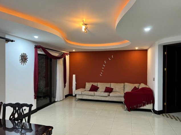 Se vende casa lujo independiente en Lomas de Ayarco, Curridabat (AD) en Tirrases, Curridabat, San José — $360,000 - Foto 2 de 34